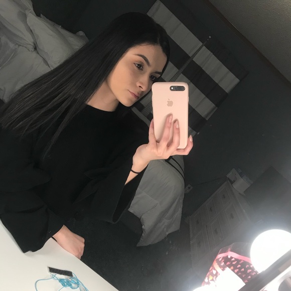 arianasjuarez